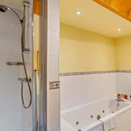3 Bed In Malham 94259 Airton