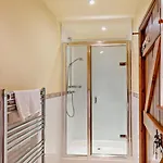 3 Bed In Skipton Oc-94259 Holiday home *