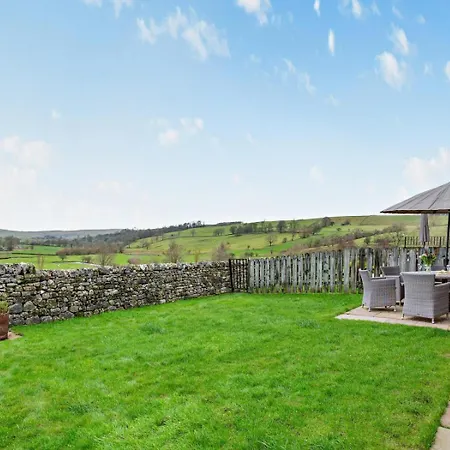 3 Bed In Skipton Oc-94259 Airton