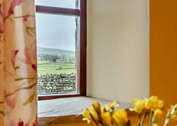 3 Bed In Skipton Oc-94259 Airton